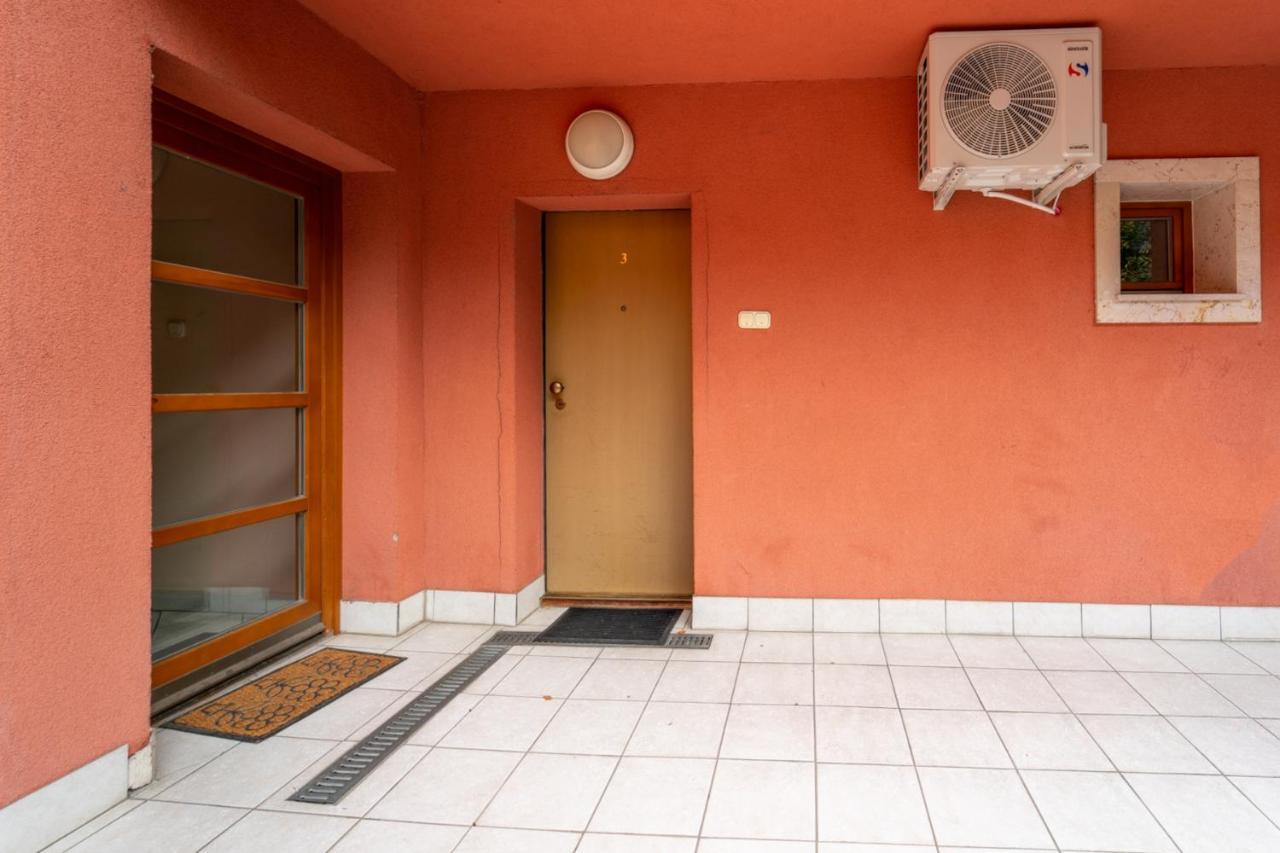 Romantic Studio Secret Garden Budapest Exterior photo